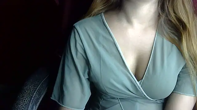 heartless Queen online show from 15, 4, 2026