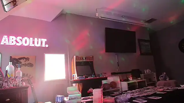 Snapshot of TallDrink11 chatting on 4, 3, 2026 TallDrink11 online show from 4, 3, 2026