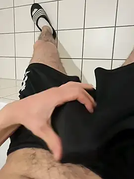 Snapshot of Dicksxd chatting on 5, 2, 2026 Dicksxd online show from 5, 2, 2026