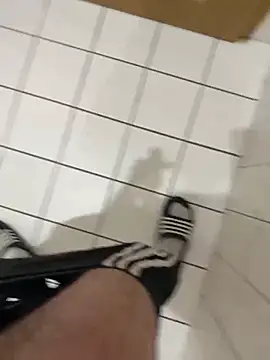 Dicksxd online show from 9, 3, 2026