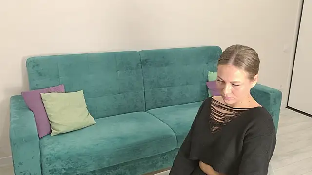 Shawty Sue online show from 10, 10, 2025