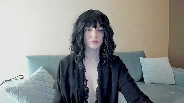 Shawty Sue online show from 15, 12, 2025