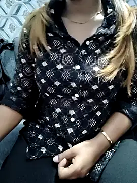 Snapshot of siya00 chatting on 16, 10, 2025 siya00 online show from 16, 10, 2025