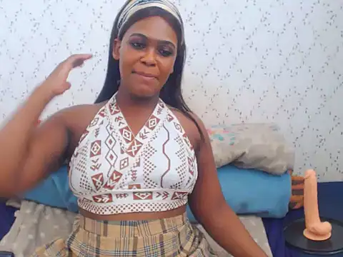 MiniMinaj online show from 12, 11, 2025