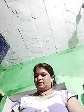 Snapshot of Bhavna_hot chatting on 5, 10, 2025 Bhavna hot online show from 5, 10, 2025