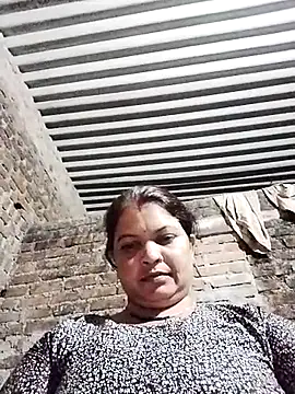 Snapshot of Bhavna_hot chatting on 3, 10, 2025 Bhavna hot online show from 3, 10, 2025