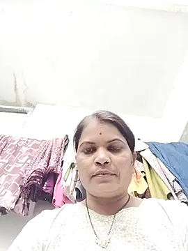 Snapshot of Bhavna_hot chatting on 15, 10, 2025 Bhavna hot online show from 15, 10, 2025