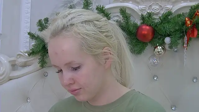 EllieFrosty  online show from 8, 1, 2026