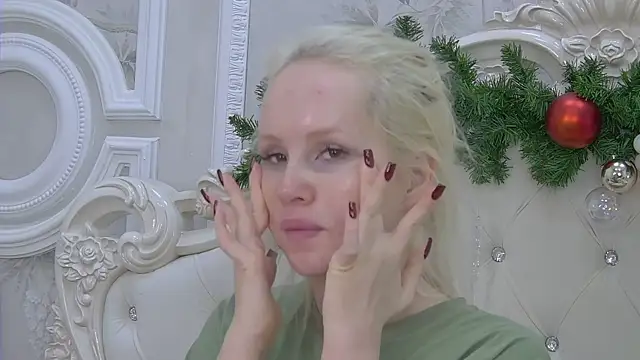 EllieFrosty  online show from 6, 1, 2026