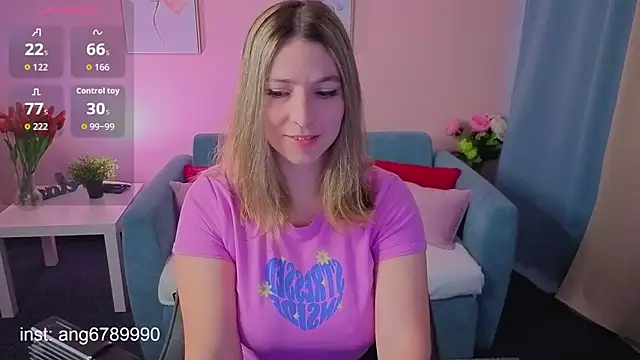 Snapshot of evafolver chatting on 3, 10, 2025 evafolver online show from 3, 10, 2025