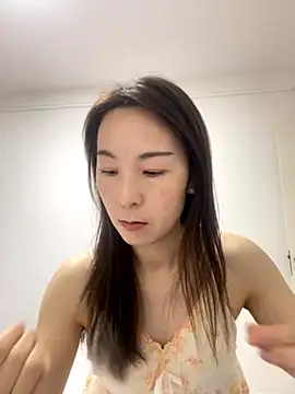 Snapshot of manmanyu520 chatting on 4, 11, 2025 manmanyu520 online show from 4, 11, 2025