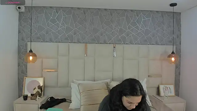  im alaya online show from 4, 10, 2025