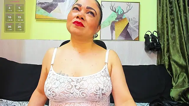 AtheneaArbelaez  online show from 2, 12, 2025