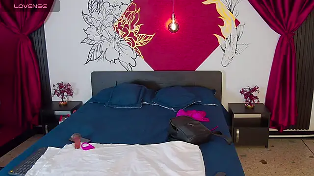 Maylu Fox online show from 26, 11, 2025