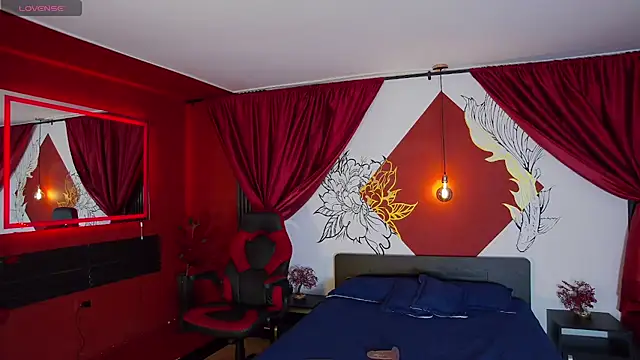 Maylu Fox online show from 23, 9, 2025