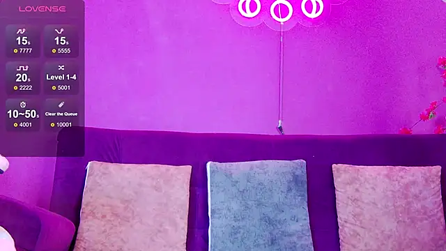 Maylu Fox online show from 23, 10, 2025