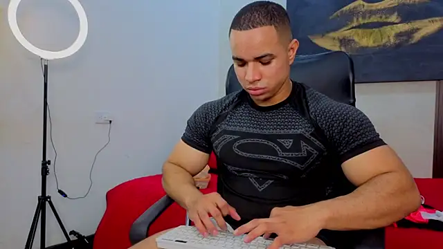 DylanGuss online show from 3, 10, 2025