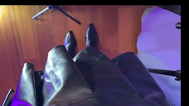 utopia2025 online show from 13, 12, 2025