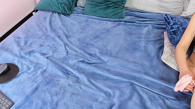 Kitana Clark online show from 2, 10, 2025