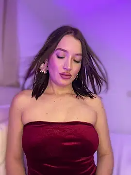 Bella-taylorr online show from 27, 5, 2026