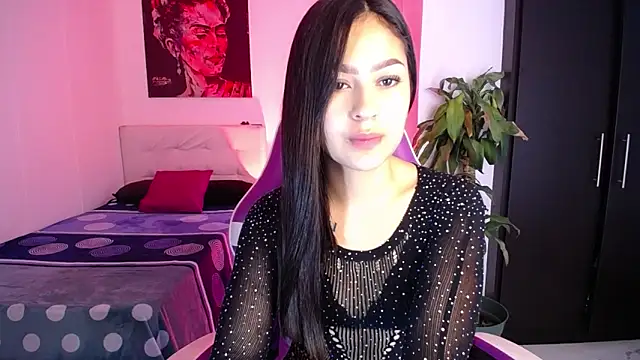 Snapshot of heidy_01 chatting on 10, 11, 2025 heidy 01 online show from 10, 11, 2025