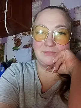 Kiss Eva online show from 4, 2, 2026