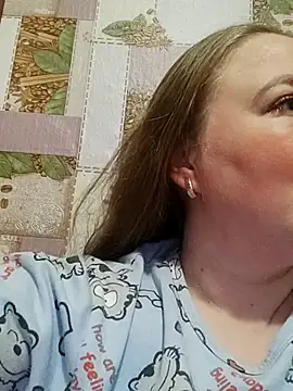 Kiss Eva online show from 25, 2, 2026