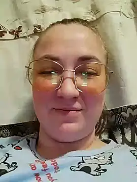 Kiss Eva online show from 7, 2, 2025