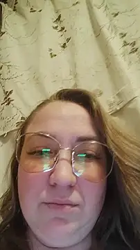 Kiss Eva online show from 30, 1, 2025