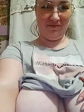 Kiss Eva online show from 27, 2, 2025