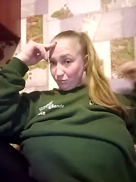 Kiss Eva online show from 11, 4, 2026