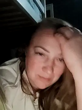 Kiss Eva online show from 8, 10, 2025