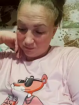 Kiss Eva online show from 4, 11, 2025