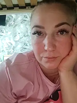 Kiss Eva online show from 16, 11, 2025