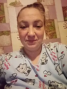 Kiss Eva online show from 10, 3, 2026