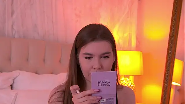 AshleyEvance online show from 29, 5, 2026