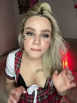 April Purr online show from 15, 1, 2026