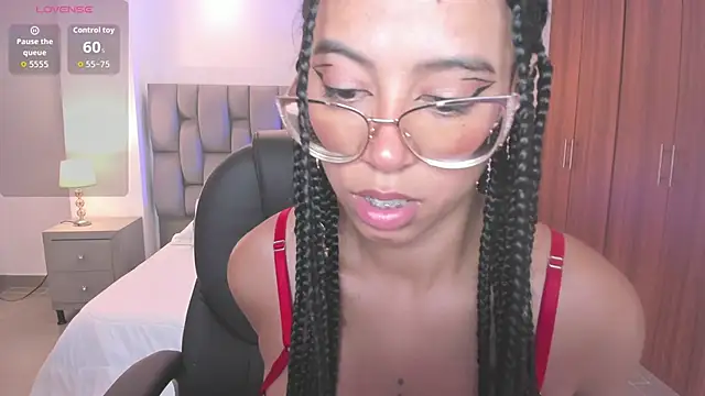 Snapshot of raven_stonee chatting on 10, 2, 2026 raven stonee online show from 10, 2, 2026