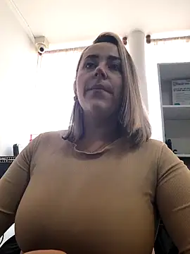 CurvyLust x online show from 20, 9, 2025