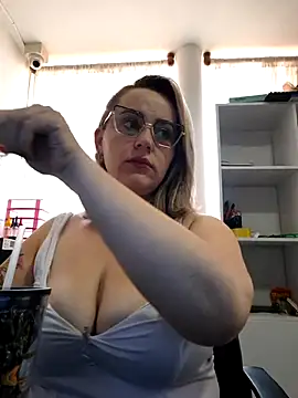 CurvyLust x online show from 23, 10, 2025