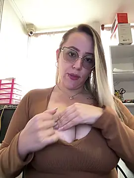 CurvyLust x online show from 20, 2, 2026