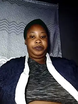 Snapshot of OCEANSQUITERXXX chatting on 23, 10, 2025 OCEANSQUITERXXX online show from 23, 10, 2025