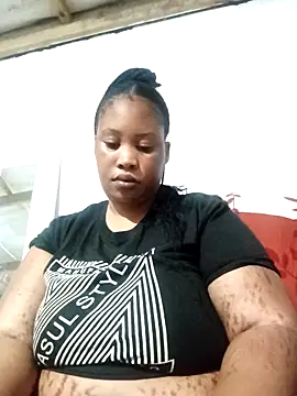 Snapshot of OCEANSQUITERXXX chatting on 2, 7, 2026 OCEANSQUITERXXX online show from 2, 7, 2026