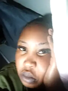 Snapshot of OCEANSQUITERXXX chatting on 31, 10, 2025 OCEANSQUITERXXX online show from 31, 10, 2025