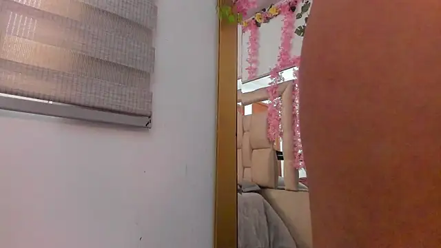 Snapshot of paulha_miller chatting on 8, 10, 2025 paulha miller online show from 8, 10, 2025