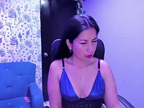 Megan Collinss  online show from 15, 9, 2025