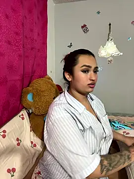 naomirouse  online show from 12, 1, 2026