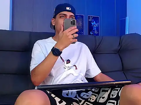 david santos16 online show from 10, 10, 2025