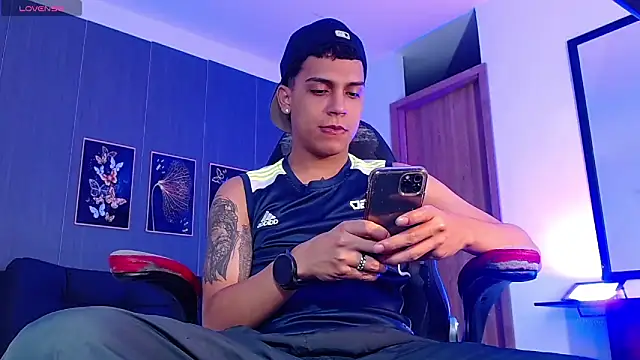 david santos16 online show from 6, 10, 2025