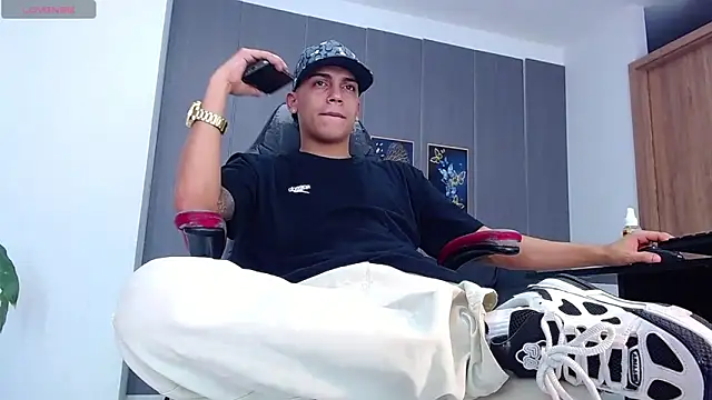 david santos16 online show from 2, 12, 2025